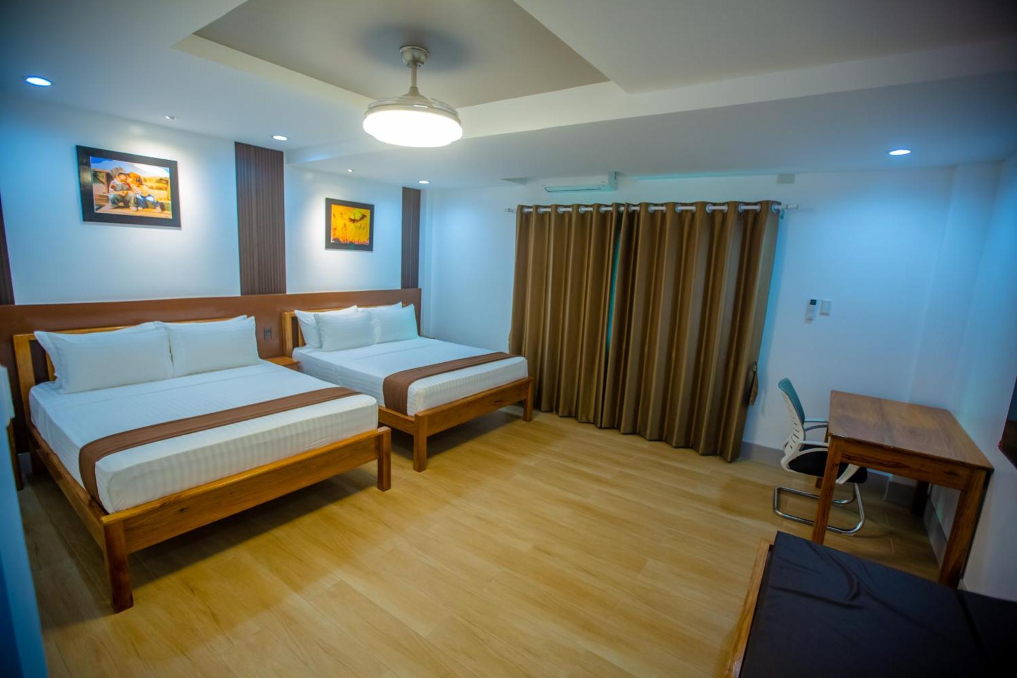 Horizon Hotel Romblon Exterior photo