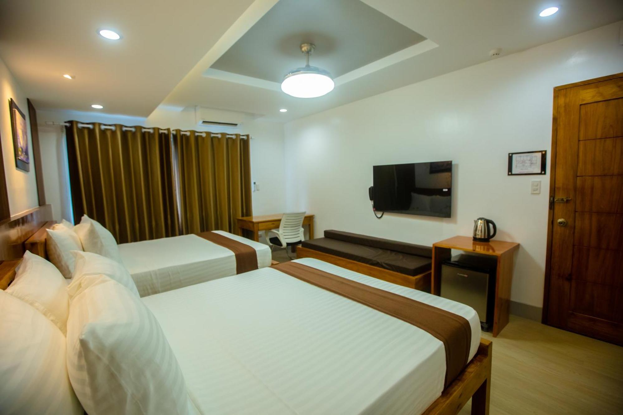 Horizon Hotel Romblon Exterior photo