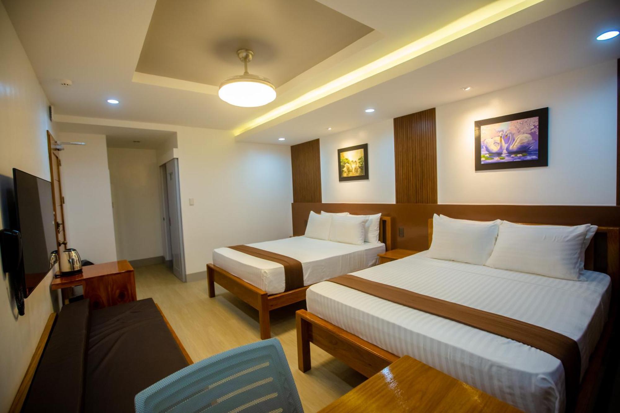 Horizon Hotel Romblon Exterior photo